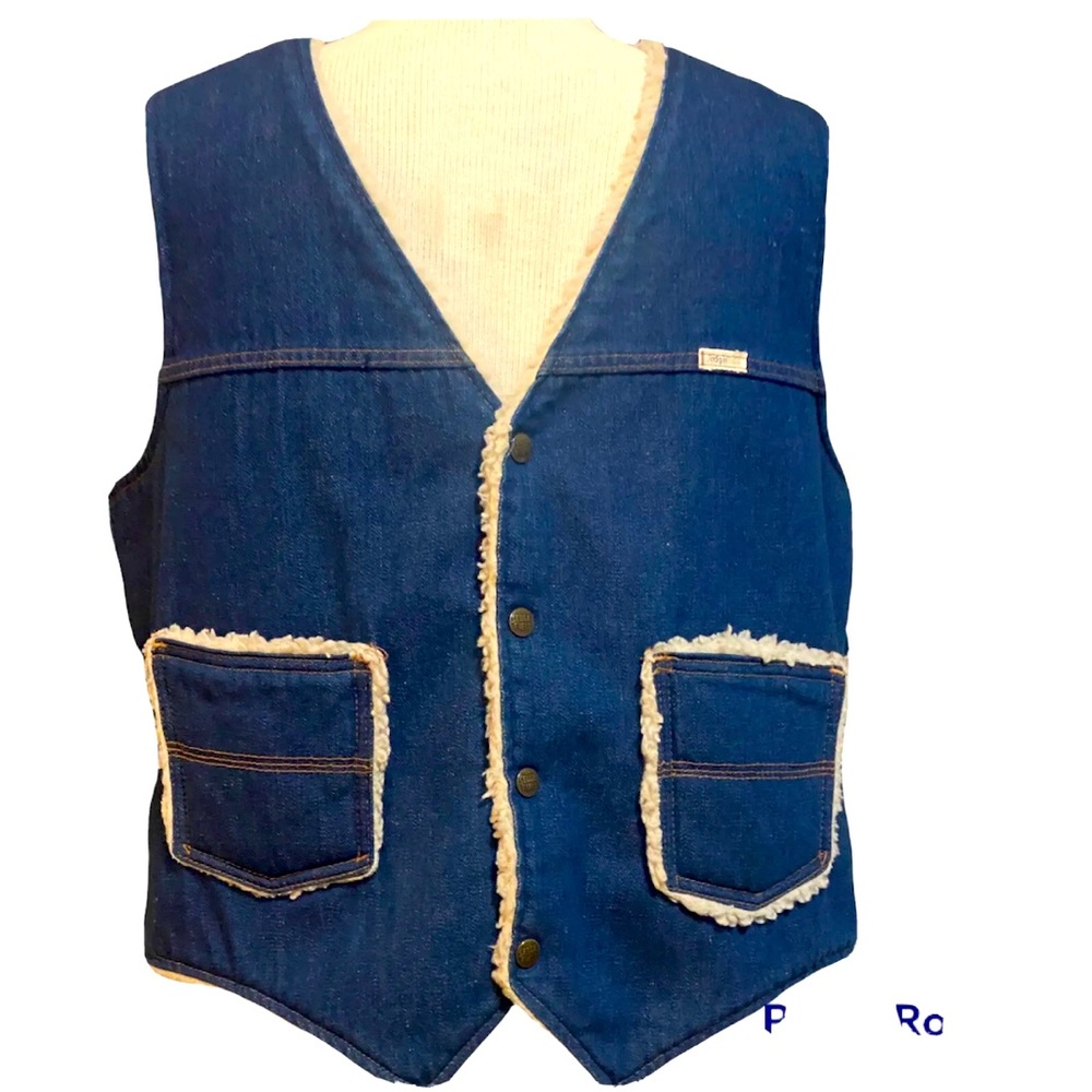 Sedgefield vintage denim sherpa lined western cut vest mint condition runs small